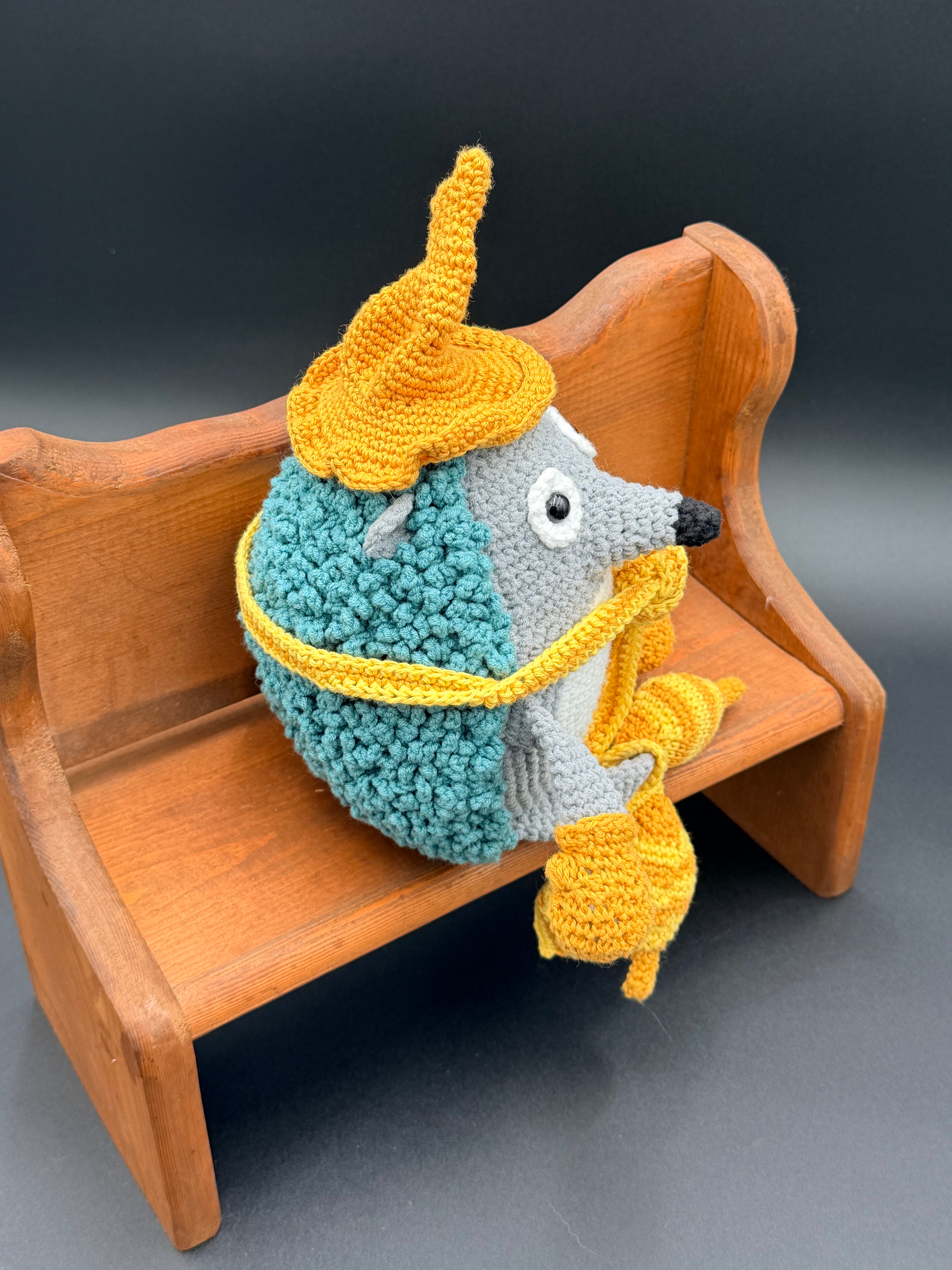 Harry Hedgehogs - Blue/Grey/Yellow