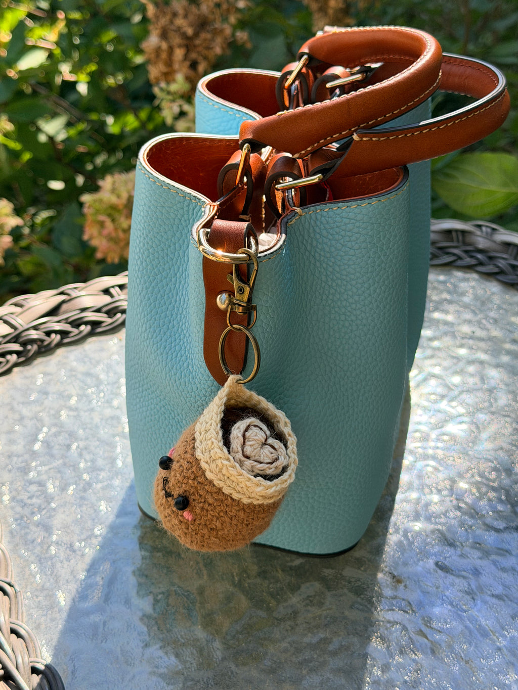 Cappuccino-To-Go Luxury Bag Charm
